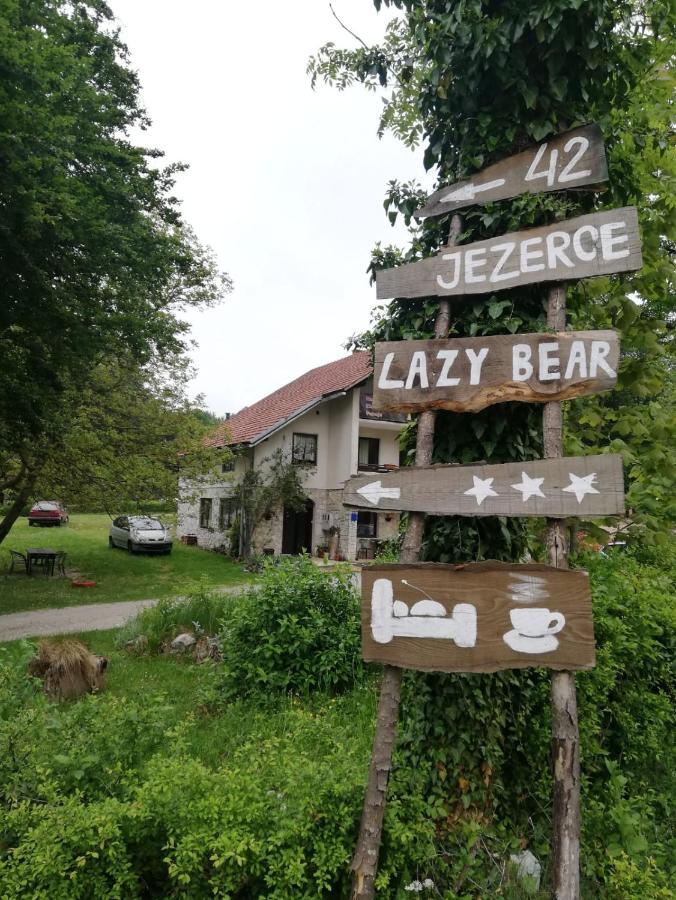 Отель Lazy Bear Езерца Экстерьер фото